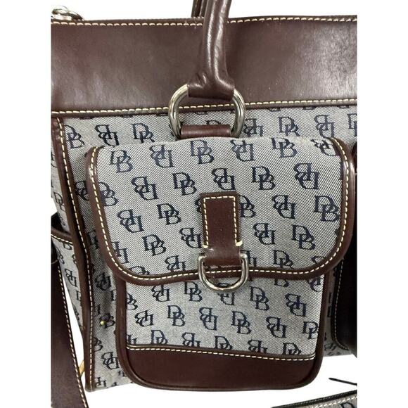 VTG Dooney & Bourke Monogram Double Pocket Tote Navy Canvas Leather Trim w Pouch - Picture 7 of 9